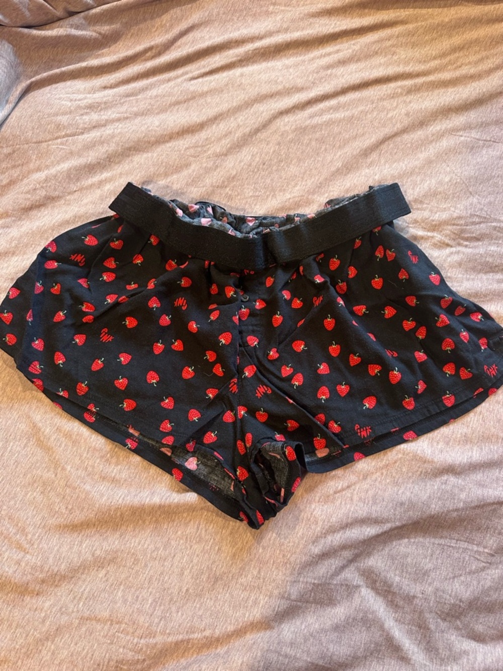 PINK Strawberry-Print Women's Boxer Shorts